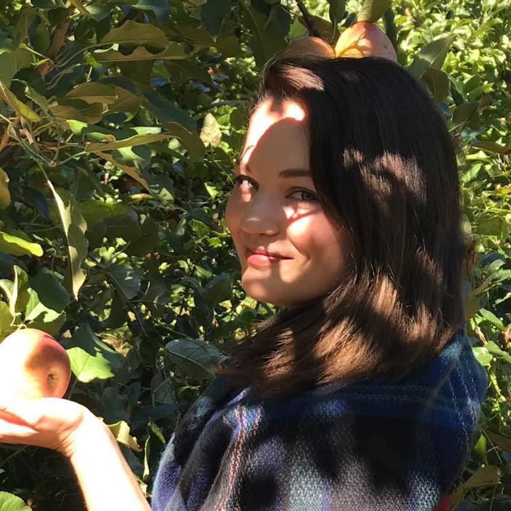 Meet your Posher, Amanda